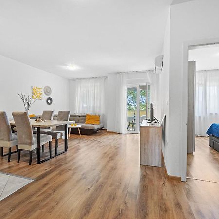 Neea Apartments Medulin Extérieur photo